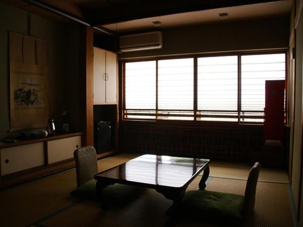 Sangai Ryokan Gotsu ภายนอก รูปภาพ