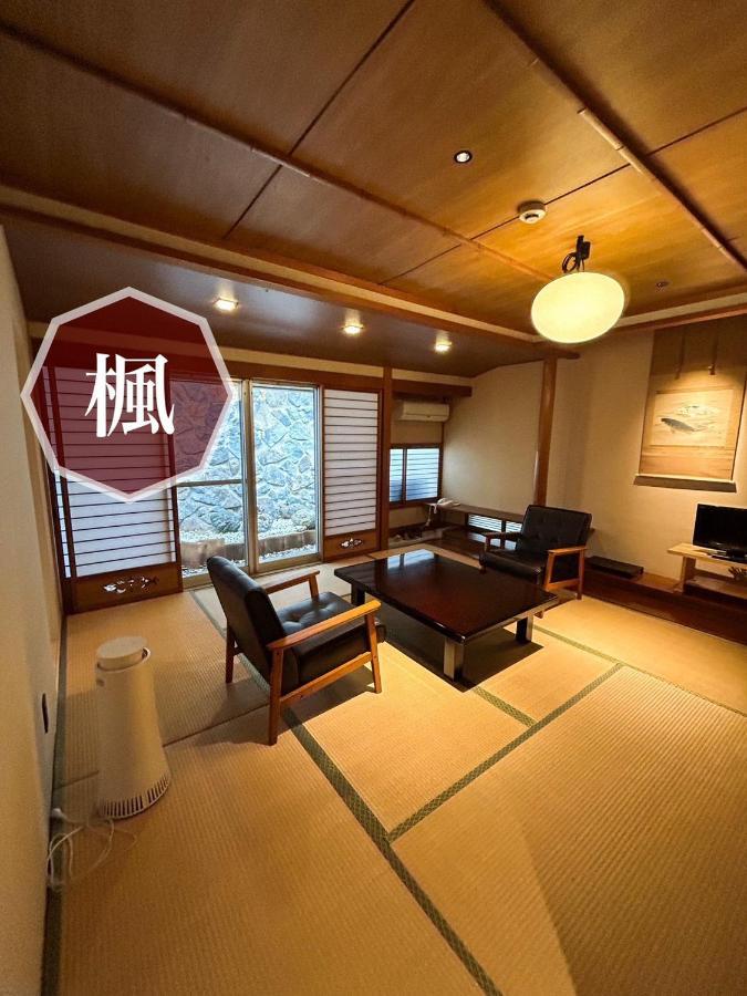 Sangai Ryokan Gotsu ภายนอก รูปภาพ