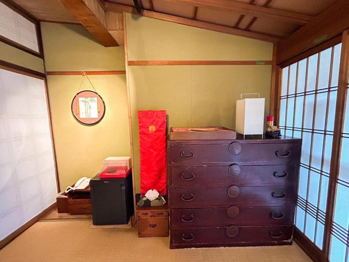 Sangai Ryokan Gotsu ภายนอก รูปภาพ